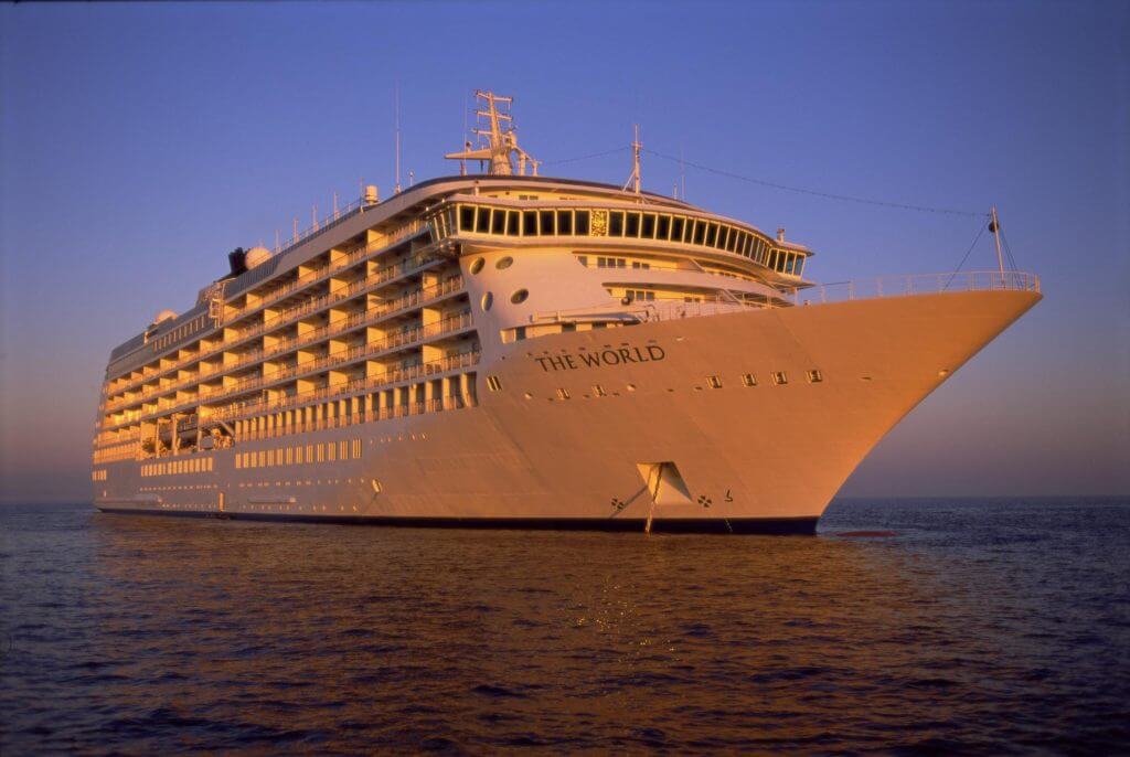 Cruise Ship